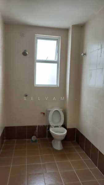 Semi-Detached House for Sale in Bandar Teknologi Kajang (Kajang) - Selvam . - Bathroom - PropertyGuru.com.my