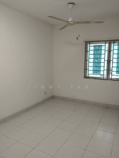 Pangsapuri untuk Dijual di Pangsapuri Akasia (Bandar Botanic) - Jimmy Tan - Interior - PropertyGuru.com.my