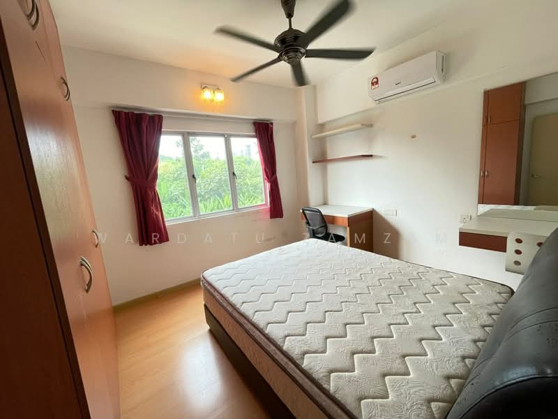 Condominium for Sale at Mas Kiara Residences - Wardatu Zamzam - Bedroom - PropertyGuru.com.my