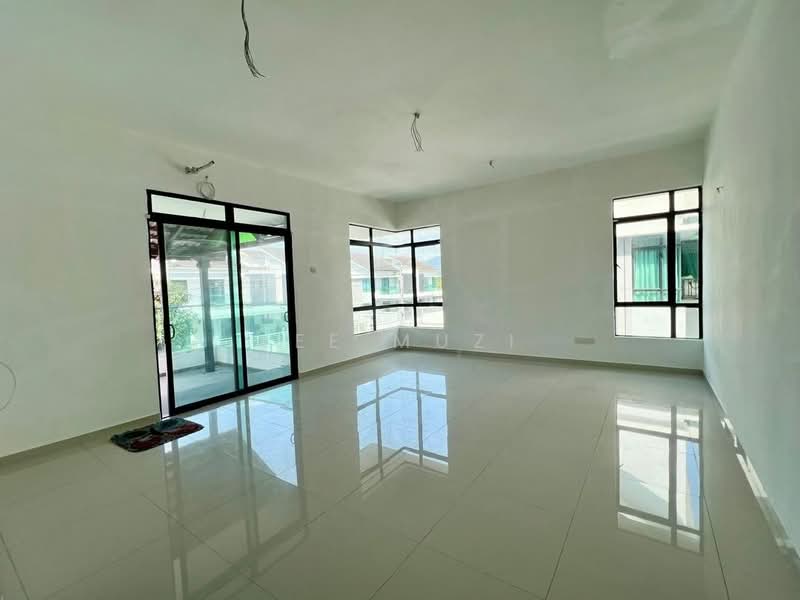 Semi-Detached House for Sale in Chemor (Perak) - Lee Muzi - Living Room - PropertyGuru.com.my