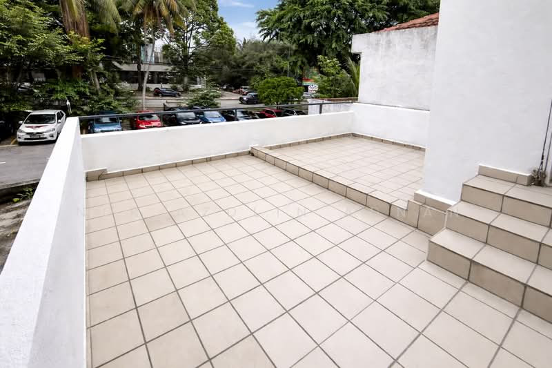 Rumah Teres 2.5 Tingkat untuk Dijual di SS12 (Subang Jaya) - Nor Azdlin Adnan - Balcony - PropertyGuru.com.my
