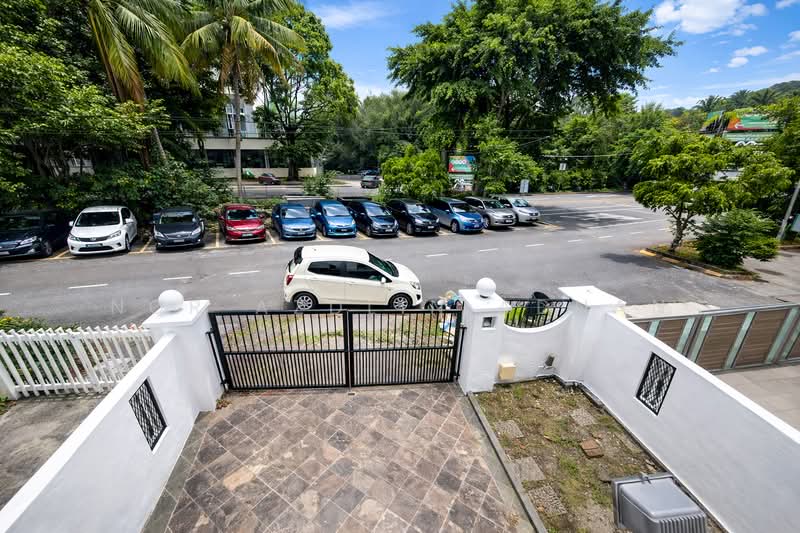 Rumah Teres 2.5 Tingkat untuk Dijual di SS12 (Subang Jaya) - Nor Azdlin Adnan - Exterior - PropertyGuru.com.my