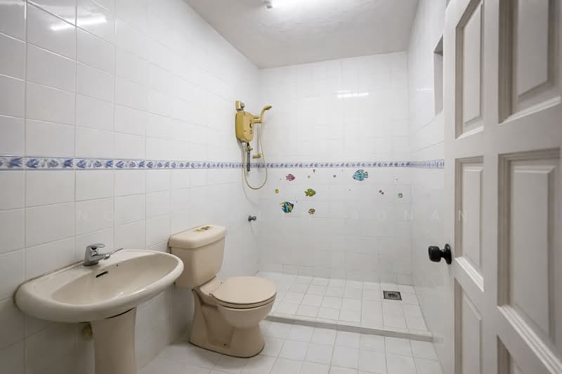 Rumah Teres 2.5 Tingkat untuk Dijual di SS12 (Subang Jaya) - Nor Azdlin Adnan - Bathroom - PropertyGuru.com.my