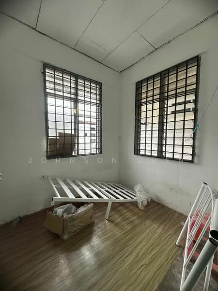 1-storey Terraced House for Rent in Kelapa Sawit (Kulai) - Johnson Chen - Bedroom - PropertyGuru.com.my