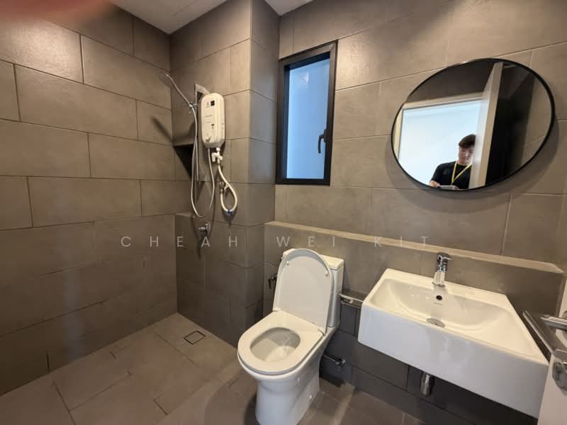 Servis Apartment untuk Disewa di Maya Ara Residences - Cheah Wei Kit - Bathroom - PropertyGuru.com.my