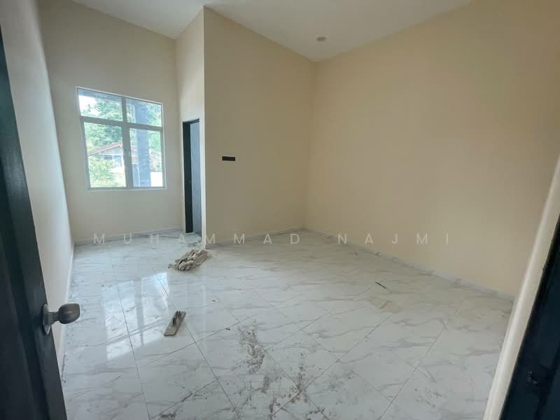Semi-Detached House for Sale in Kampung Santong (Kuala Paka) - Muhammad Najmi - Interior - PropertyGuru.com.my
