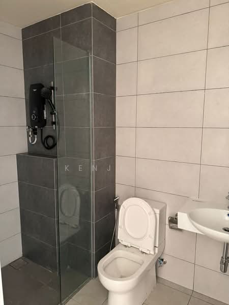 Service Residence for Sale at The Era @ Duta North - Kenji Ti - Bathroom - PropertyGuru.com.my