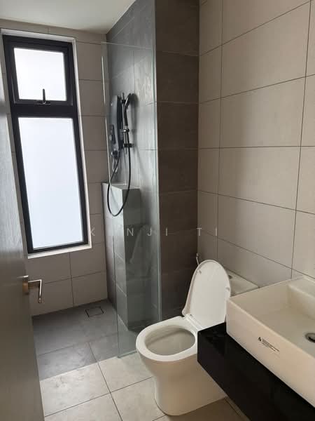 Service Residence for Sale at The Era @ Duta North - Kenji Ti - Bathroom - PropertyGuru.com.my