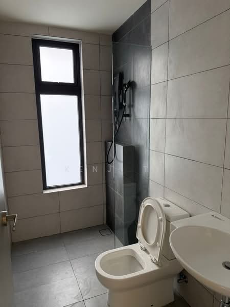 Service Residence for Sale at The Era @ Duta North - Kenji Ti - Bathroom - PropertyGuru.com.my