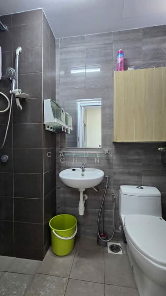 Servis Apartment untuk Disewa di Symphony Tower (Menara Simfoni) - Cayden Chin - Bathroom - PropertyGuru.com.my