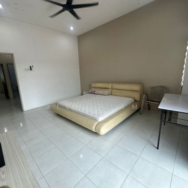 2-storey Terraced House for Rent in Juru (Penang) - Jie Chiam - Bedroom - PropertyGuru.com.my