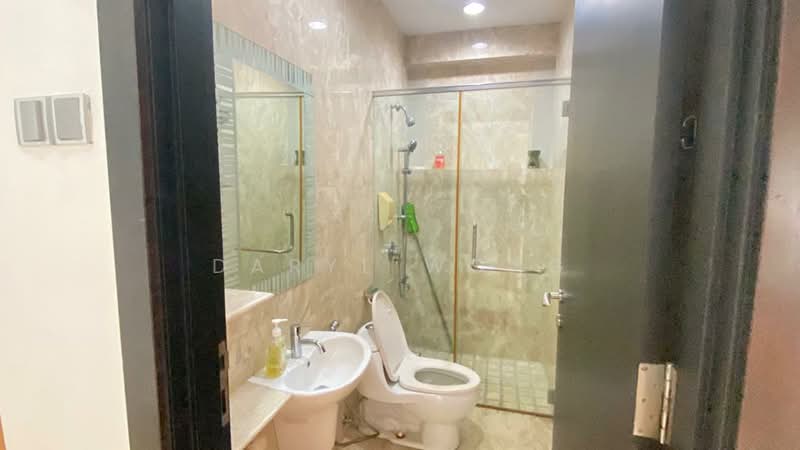 Rumah Berkembar untuk Dijual di Damansara Legenda (Petaling Jaya) - Daryl Wong - Bathroom - PropertyGuru.com.my