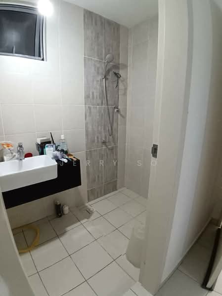 Condominium for Sale at Imperial Grande - Jerry So - Bathroom - PropertyGuru.com.my