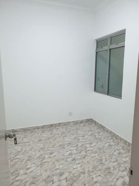 3-storey Terraced House for Sale in Taman Gunung Pulai (Kulai) - Johnson Chen - Interior - PropertyGuru.com.my