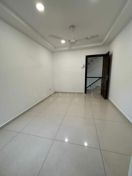 3-storey Terraced House for Sale in Mutiara Bukit Jalil (Bukit Jalil) - Emerlyne Shum - Interior - PropertyGuru.com.my