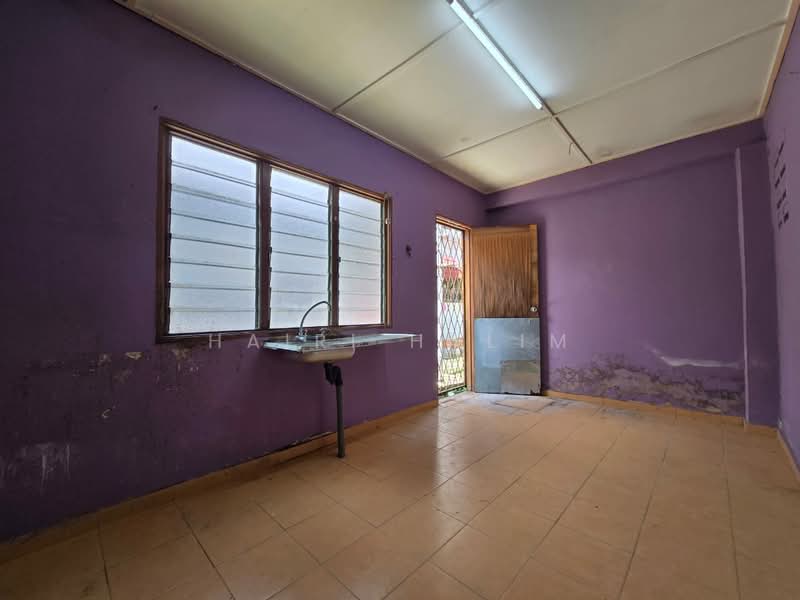 2-storey Terraced House for Sale in Taman Melur (Ampang) - Hairi Halim - PropertyGuru.com.my