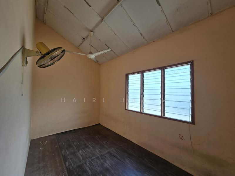 2-storey Terraced House for Sale in Taman Melur (Ampang) - Hairi Halim - PropertyGuru.com.my