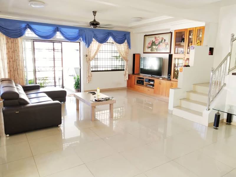 2-storey Terraced House for Sale in Bukit Indah (Iskandar Puteri (Nusajaya)) - Henry Pua - Living Room - PropertyGuru.com.my