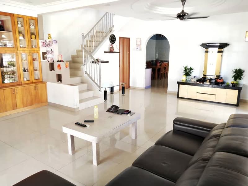 2-storey Terraced House for Sale in Bukit Indah (Iskandar Puteri (Nusajaya)) - Henry Pua - Living Room - PropertyGuru.com.my