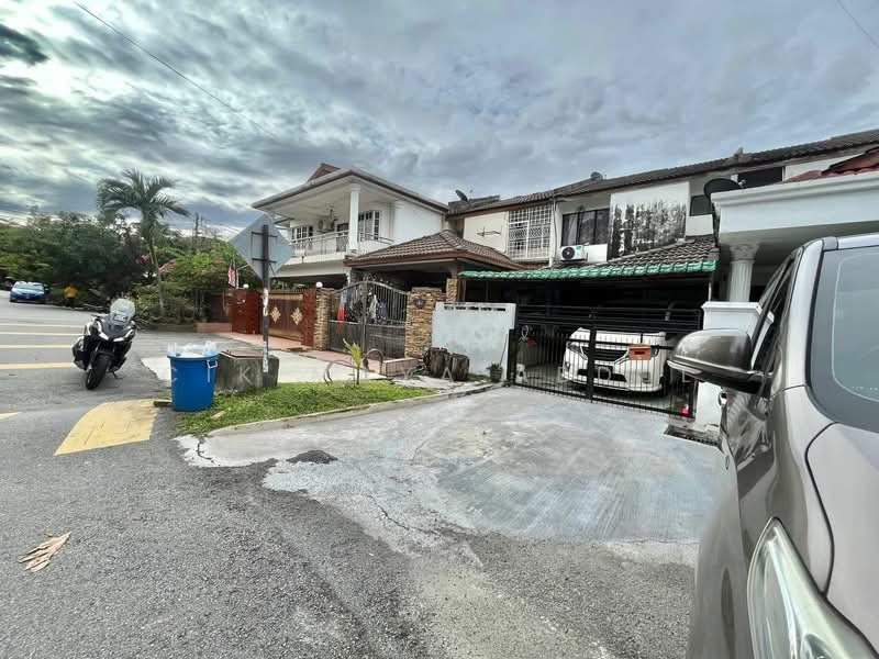 2-storey Terraced House for Sale in Ampang Jaya (Ampang) - Cik Maya Abdul - Exterior - PropertyGuru.com.my