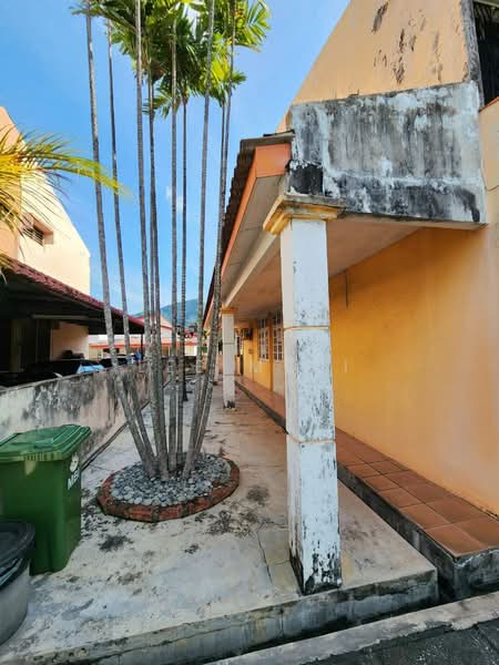 Rumah Berkembar untuk Dijual di Gunung Rapat (Ipoh) - Lee Muzi - Exterior - PropertyGuru.com.my