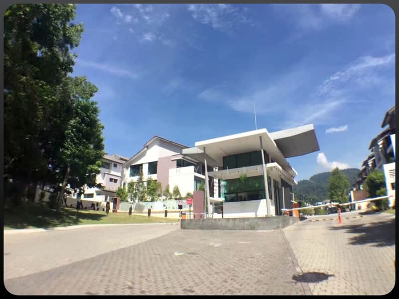 Rumah Teres 3 Tingkat untuk Dijual di Prima Selayang (Selayang) - Henry Lim - Exterior - PropertyGuru.com.my