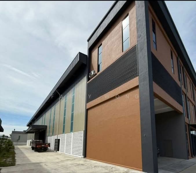 Kilang untuk Disewa di Puncak Alam (Selangor) - Fanny Wong - Exterior - PropertyGuru.com.my