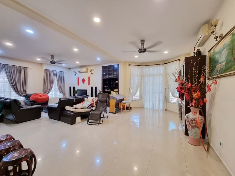 Rumah Berkembar untuk Dijual di Bandar Puteri Puchong (Puchong) - Evan Goh - Living Room - PropertyGuru.com.my