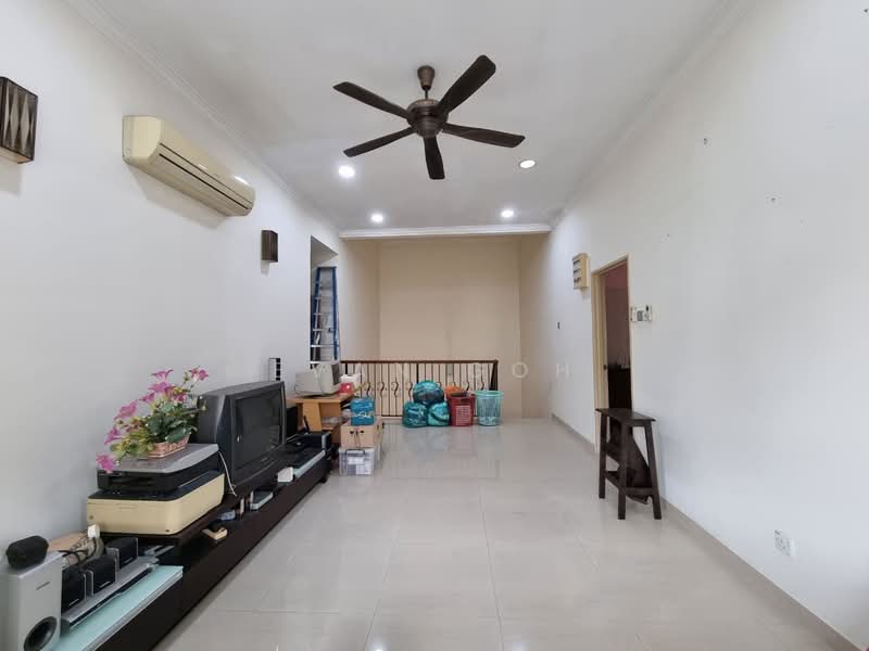 Rumah Berkembar untuk Dijual di Bandar Puteri Puchong (Puchong) - Evan Goh - Living Room - PropertyGuru.com.my