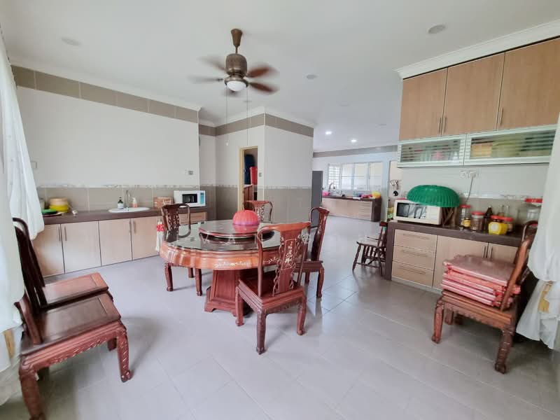 Rumah Berkembar untuk Dijual di Bandar Puteri Puchong (Puchong) - Evan Goh - Kitchen - PropertyGuru.com.my