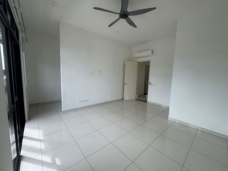 Rumah Teres 2 Tingkat untuk Dijual di Taman Ekoflora (Johor Bahru) - Coco Lee - Living Room - PropertyGuru.com.my
