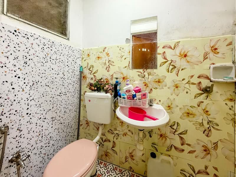 Pangsapuri untuk Dijual di Prima Court - Masnizah Arifin - Bathroom - PropertyGuru.com.my