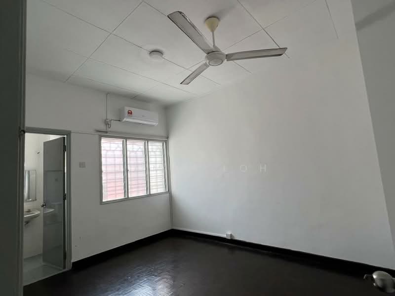 Rumah Teres 2 Tingkat untuk Disewa di Usj 11 (Subang Jaya) - James Loh - Interior - PropertyGuru.com.my