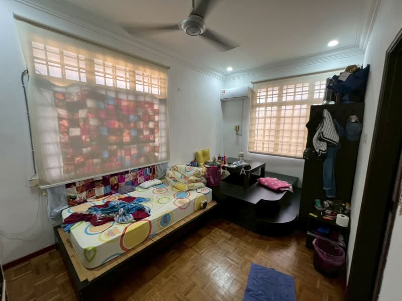 Semi-Detached House for Sale in Tampoi (Johor) - Kun Chai - Bedroom - PropertyGuru.com.my