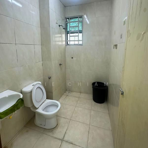 Semi-Detached House for Rent in Juru (Penang) - Jie Chiam - Bathroom - PropertyGuru.com.my