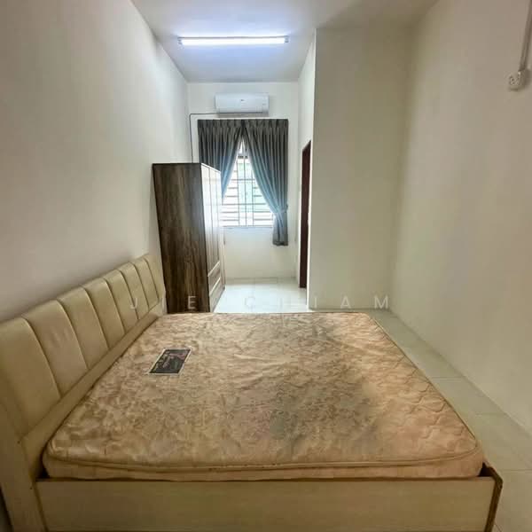 Semi-Detached House for Rent in Juru (Penang) - Jie Chiam - Bedroom - PropertyGuru.com.my