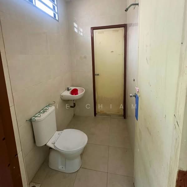 Semi-Detached House for Rent in Juru (Penang) - Jie Chiam - Bathroom - PropertyGuru.com.my