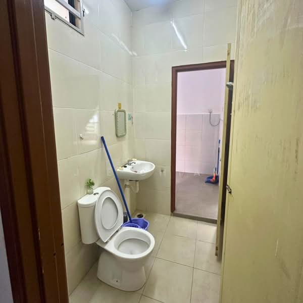 Semi-Detached House for Rent in Juru (Penang) - Jie Chiam - Bathroom - PropertyGuru.com.my