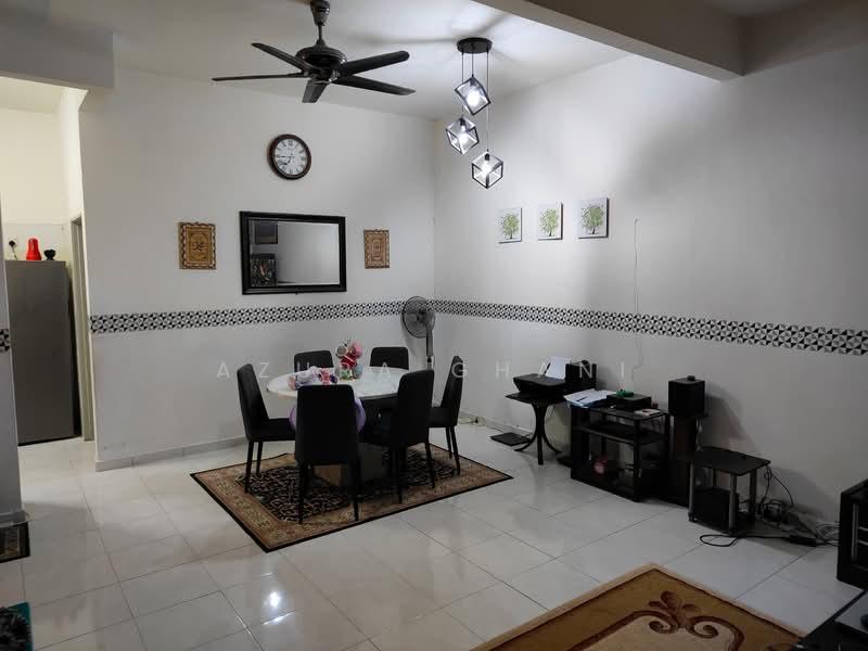 Rumah Teres 2 Tingkat untuk Dijual di Butterworth (Penang) - Azura Ghani - Living Room - PropertyGuru.com.my