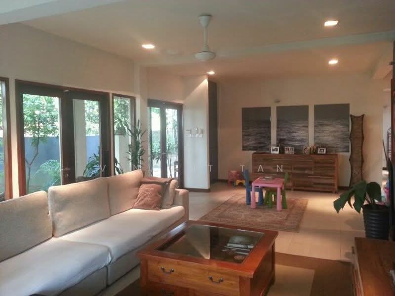 Bungalow for Rent in Seputeh (Kuala Lumpur) - Vincent Tan - Living Room - PropertyGuru.com.my