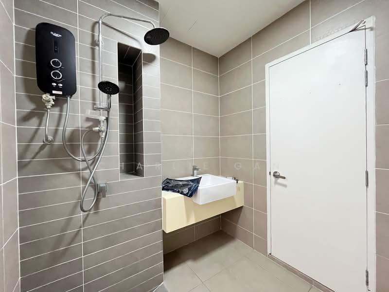Terraced House for Rent in Bandar Tropicana Aman (Telok Panglima Garang) - Charlie Gan - Bathroom - PropertyGuru.com.my