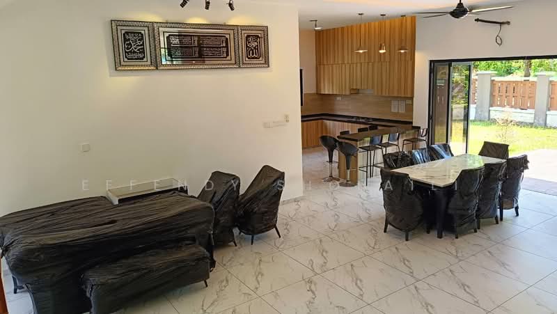 Bungalow for Sale in Taman Sikamat (Seremban) - Effendy Shohaili - Kitchen - PropertyGuru.com.my