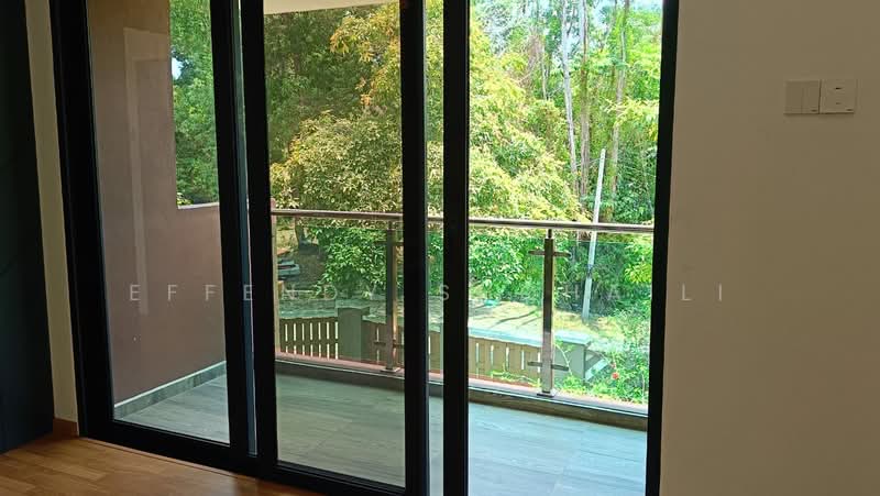 Bungalow for Sale in Taman Sikamat (Seremban) - Effendy Shohaili - Balcony - PropertyGuru.com.my