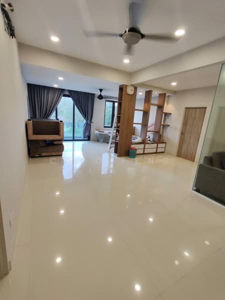 Rumah Teres 2 Tingkat untuk Disewa di Taman Ehsan Jaya (Ulu Tiram) - Coco Feng Lily - Living Room - PropertyGuru.com.my