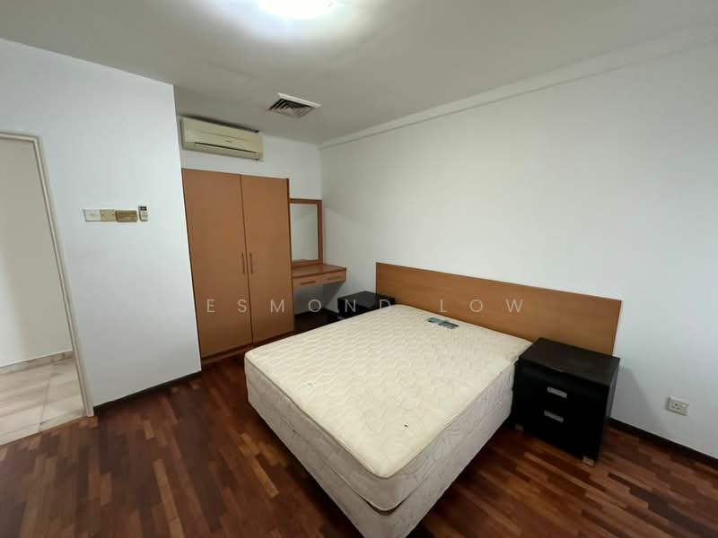 Kondominium untuk Disewa di Bukit Robson Condominium - Desmond Low - Bedroom - PropertyGuru.com.my