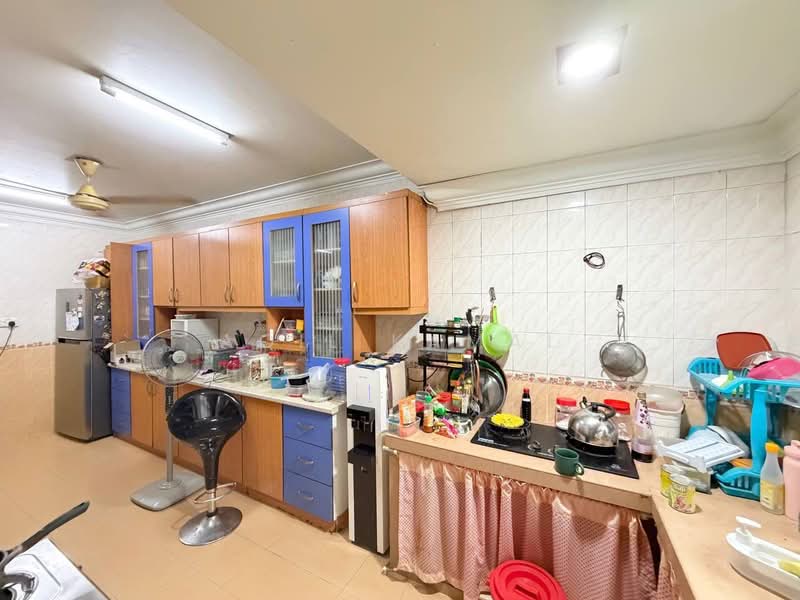 Rumah Teres 2 Tingkat untuk Dijual di Seksyen 24 (Shah Alam) - Aqil Kamal - PropertyGuru.com.my