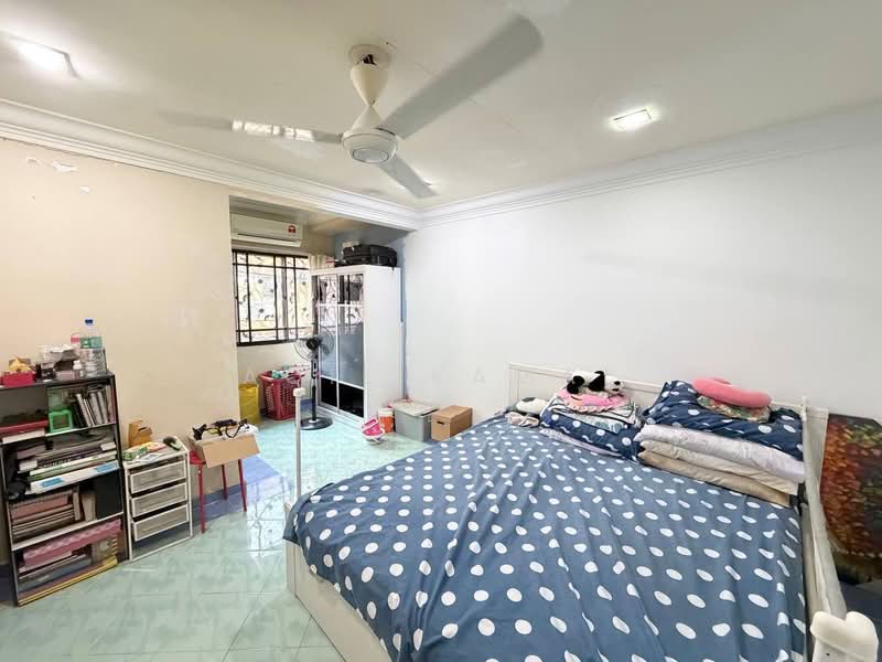 Rumah Teres 2 Tingkat untuk Dijual di Seksyen 24 (Shah Alam) - Aqil Kamal - PropertyGuru.com.my