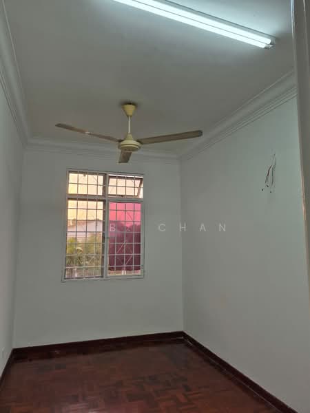 Pangsapuri untuk Dijual di Subang Perdana Goodyear Court 7 - K.B. Chan - Interior - PropertyGuru.com.my