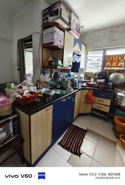 Rumah Flat untuk Dijual di Paradigm Residence - Ms Goh - Kitchen - PropertyGuru.com.my