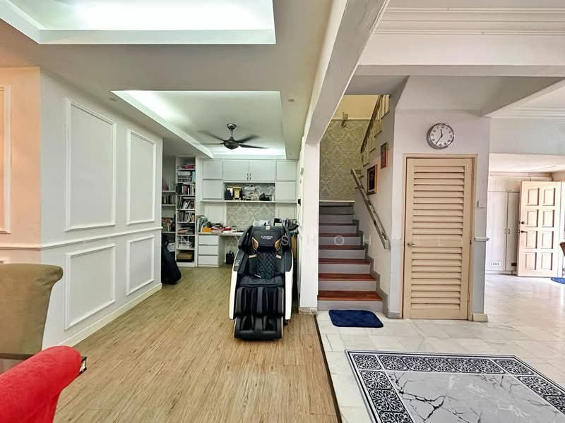 2-storey Terraced House for Sale in Bandar Sri Damansara (Selangor) - Effendy Shohaili - Living Room - PropertyGuru.com.my